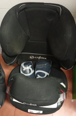 Silla de coche Cybex. Precio nueva 250€.
