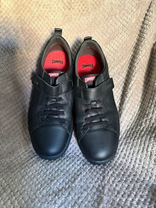 Zapatos niño Camper negros