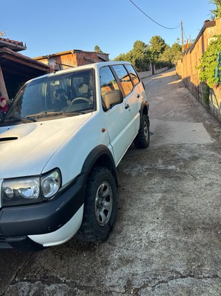 Nissan Terrano II 2005