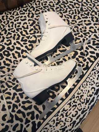 Patines de hielo blancos talla 33