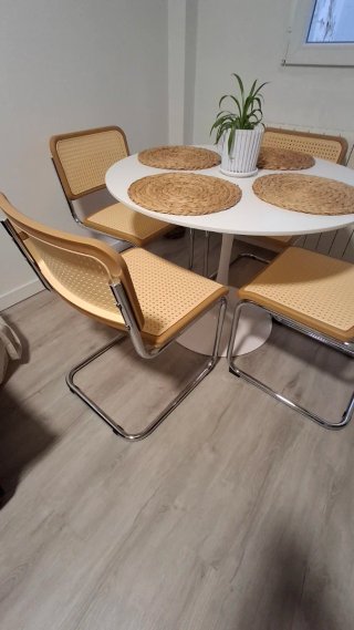 4 Sillas Cesca Beige Casi Nuevas