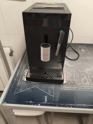 Cafetera Cecotec Negra
