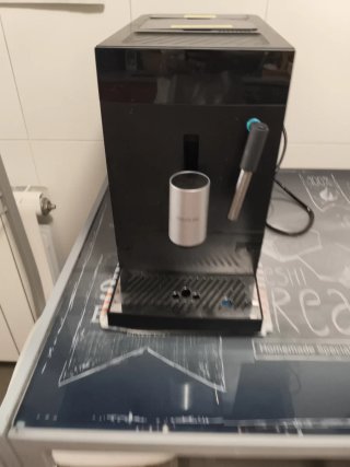 Cafetera Cecotec Negra