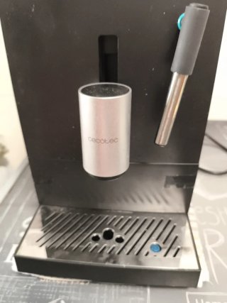 Cafetera Cecotec Negra