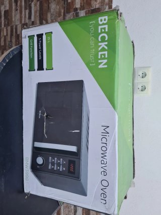 Microondas BECKEN Negro