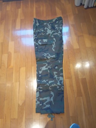 Pantalón camuflaje 4N