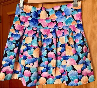 Falda Tulipano y Sandalias Plataforma