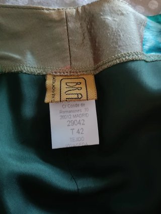 Falda Larga Seda Cuadros Multicolor. Talla 42 100%