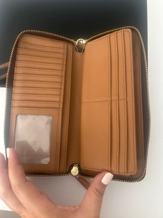 Billetero Michael Kors Marrón