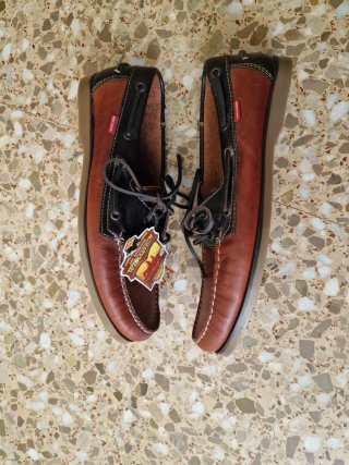 Zapatos náuticos Wrangler piel marrón y negro