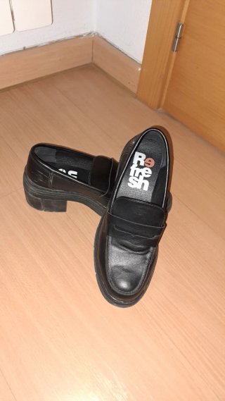 Zapatos Refresh Negros Mujer