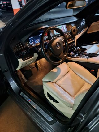BMW M550d xDrive Touring