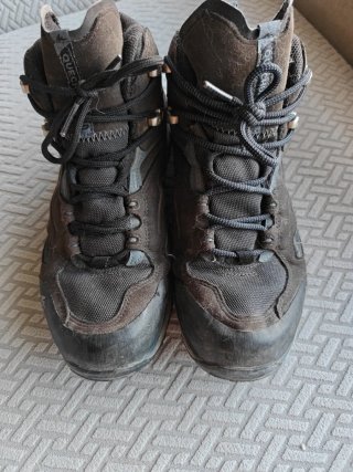 Zapatillas trekking talla 40