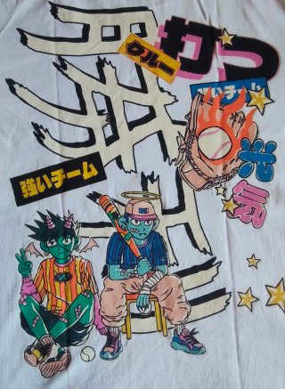 Camiseta Bershka oversize estampado anime