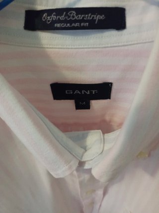 Camisa GANT rosa
