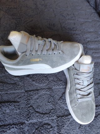 Zapatillas Puma grises cómodas