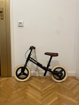 Bicicleta Btwin sin pedales para niños