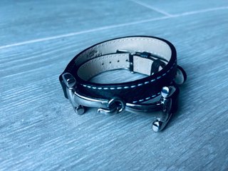 Pulsera Dimacci negra como nueva