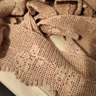Copriletto uncinetto con frange