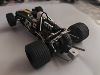 Coche de carreras Lotus 4