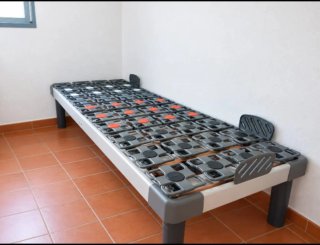 Cama Geriátrica Eléctrica Articulada + Colchón