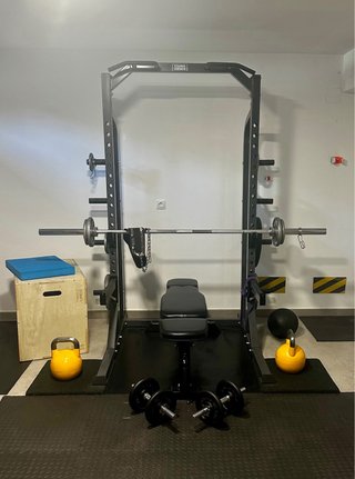 Gimnasio Completo: Rack, Barra, Discos y Más