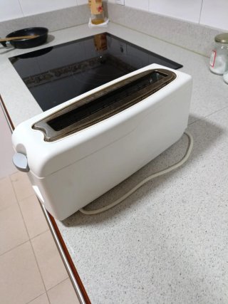 Tostador blanco