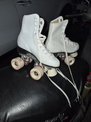 Patines blancos 4 ruedas