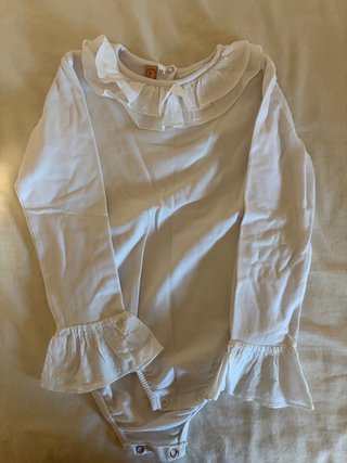 Body niña blanco con volantes