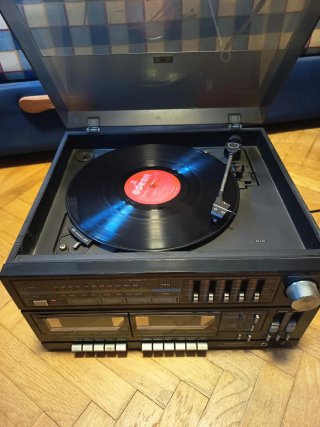 Equipo de música Sanyo Tocadiscos Cassette Radio