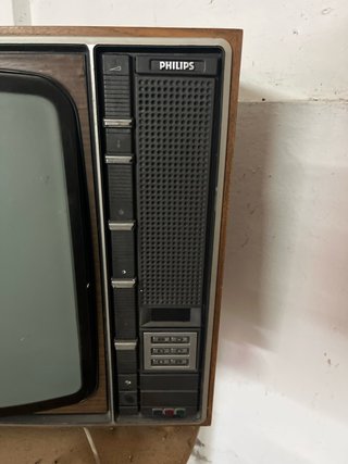 Televisor Vintage Philips Marrón y Negro