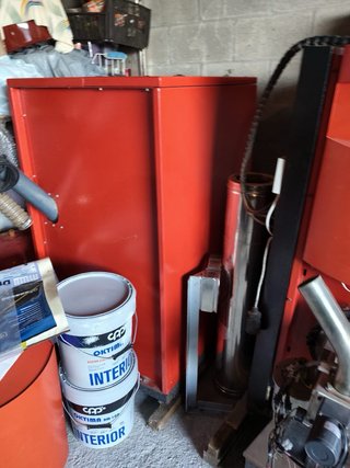 Caldera de pellets Burnit con tolva precio negocia