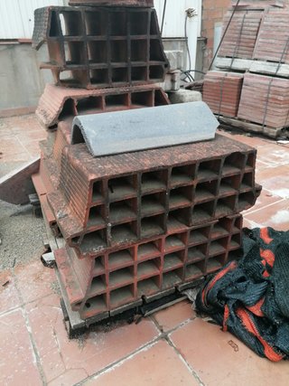 GRATIS. TOCHANAS. RIPOLLET