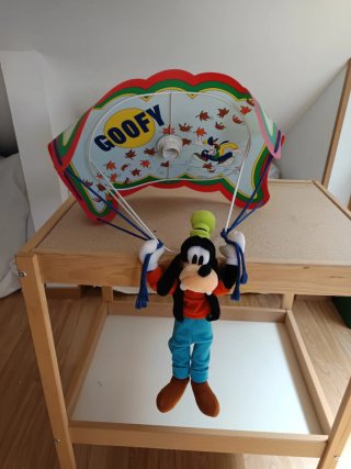 Lámpara infantil Goofy paracaídas