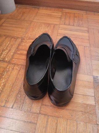 Mocasines negros hombres Zara talla 45