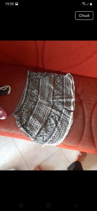 Due pantaloncini donna fantasia