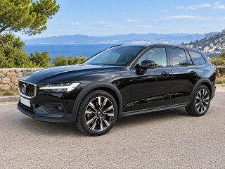 VOLVO V60 CROSS COUNTRY D4 AUT  HISTORIAL COMPLETO