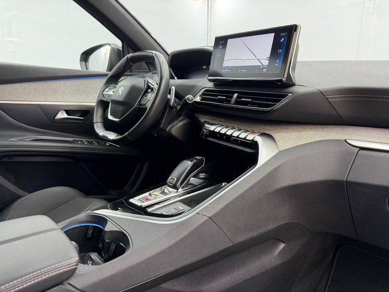 Peugeot 3008 2023, foto 17