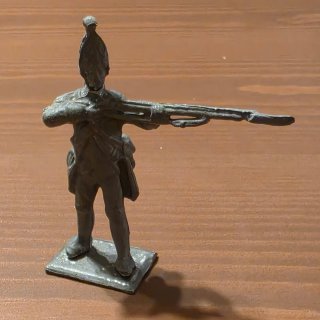 Soldado napoleonico de plomo antiguo