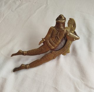 Cascanueces vintage figuras latón