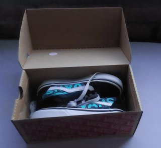 Tenis Vans Talla 11.5 Nuevos con Caja