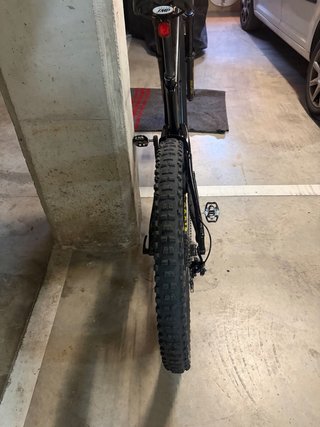 Bicicleta EléctricaYT DECOY
