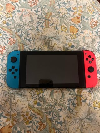 Nintendo Switch Azul y Rojo