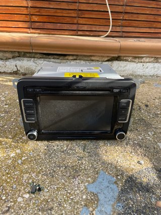 Sistema de Sonido DynAudio Golf GTI mk6.