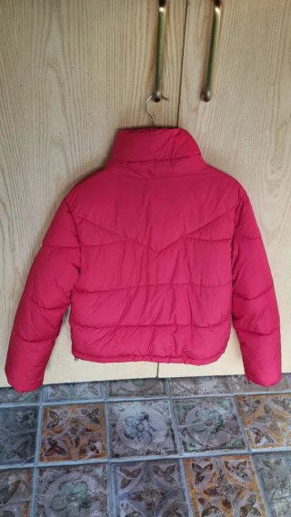 Plumífero Bershka rojo talla S
