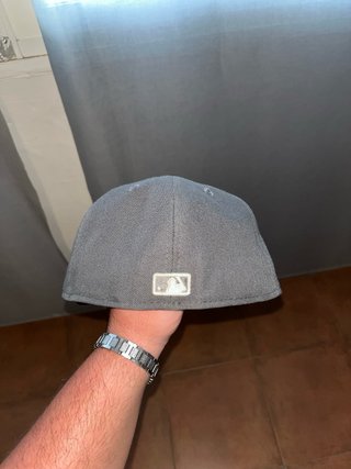 Gorra New Era 59FIFTY Gris Oscuro
