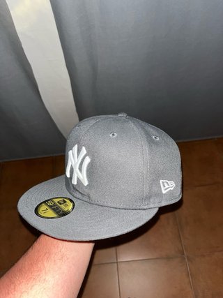 Gorra New Era 59FIFTY Gris Oscuro