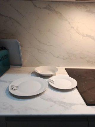 Vajilla de porcelana blanca