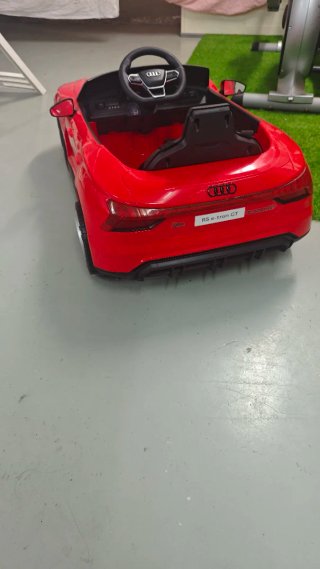 Coche Eléctrico Infantil Audi RS Rojo