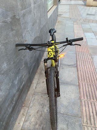 Bicicleta Scott Negra y Amarilla
